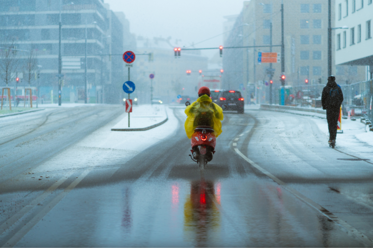 Hiver et moto