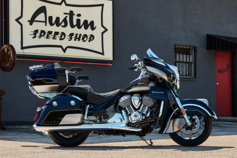Indian frappe fort avec sa Roadmaster Elite 2025, une moto pas comme les autres