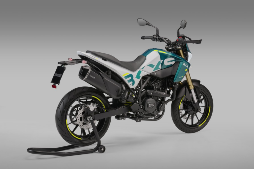 Benelli BKX 300S