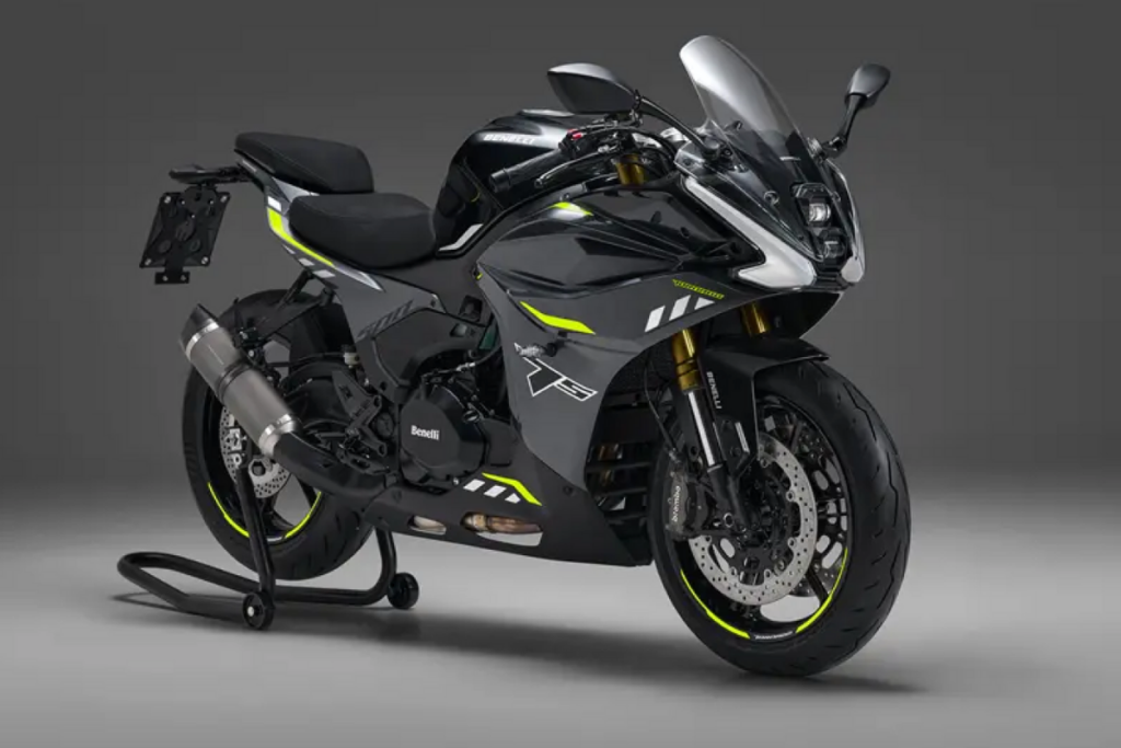 Benelli Tornado 550