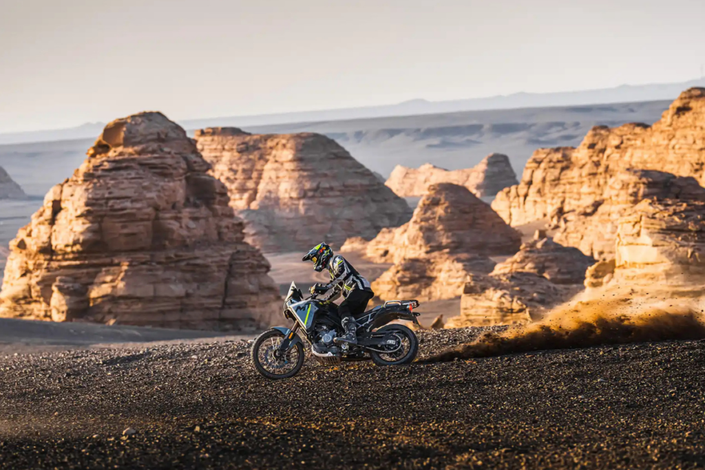bonne nouvelle premieres cfmoto 450mt arrivent2