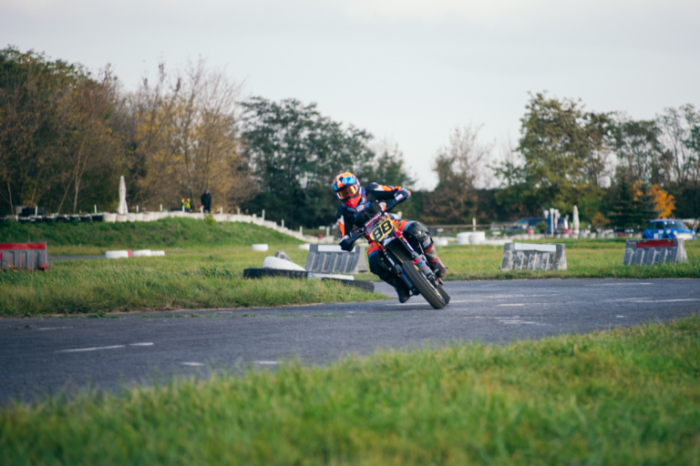 Trop d’accidents moto au Nürburgring