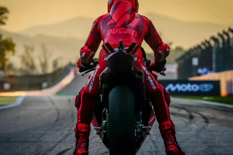 Ducati Panigale V2 S Marc Marquez