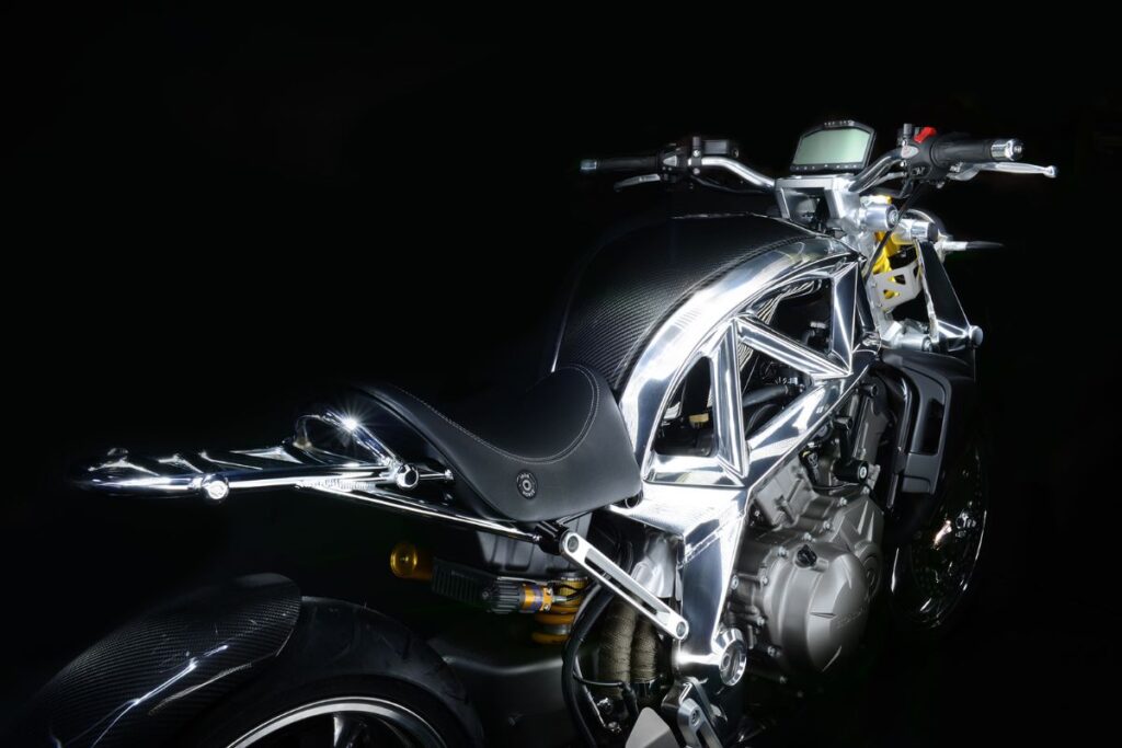 Ariel Ace - Iron horse face arrière