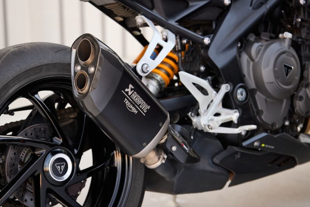 Triumph Speed Triple - 1200 RS 2025 - l'option qui changera peut-être