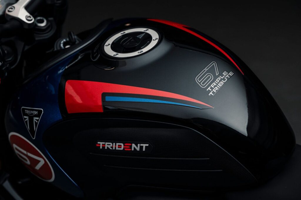 Triumph Trident Triple Tribute réservoir