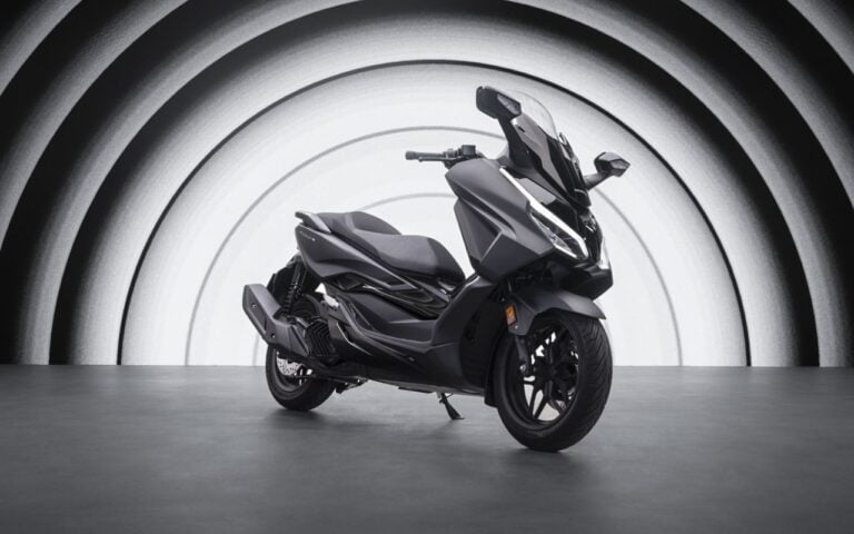 Essai Honda Forza 125 2025 le deux-roues le plus vendu en 2025 en France