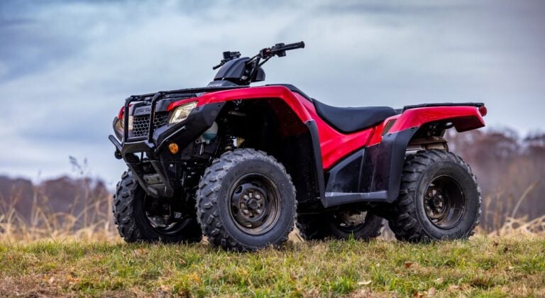FourTrax Rancher 2026 le mid-size pour ceux qui travaillent le week-end
