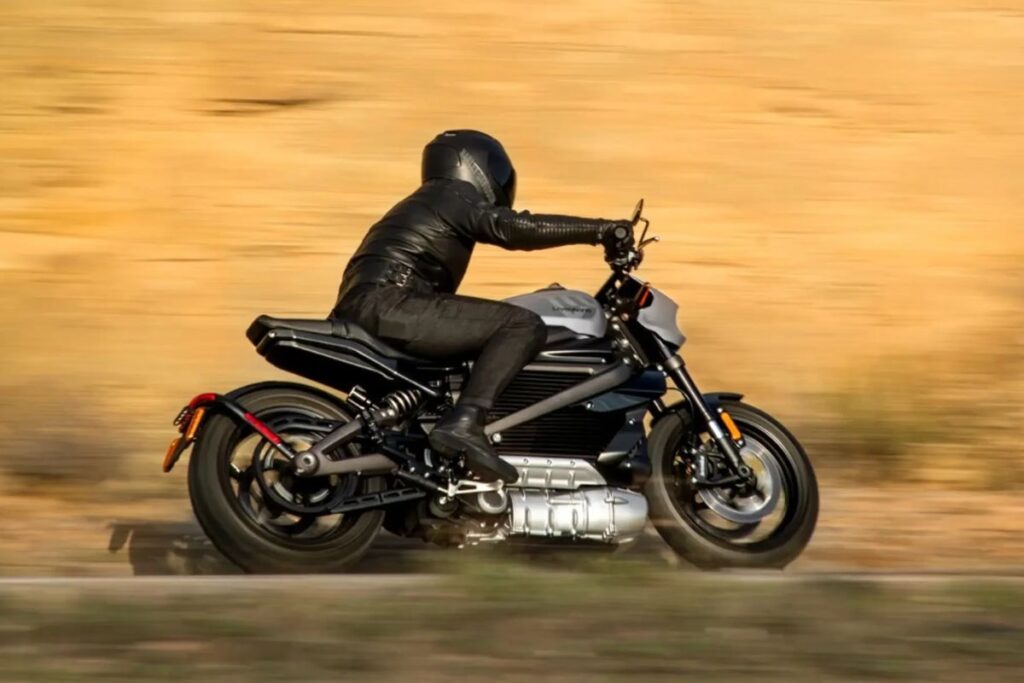 LiveWire One - chevauchée par les codes du motard - mais toujours le moindre bruit