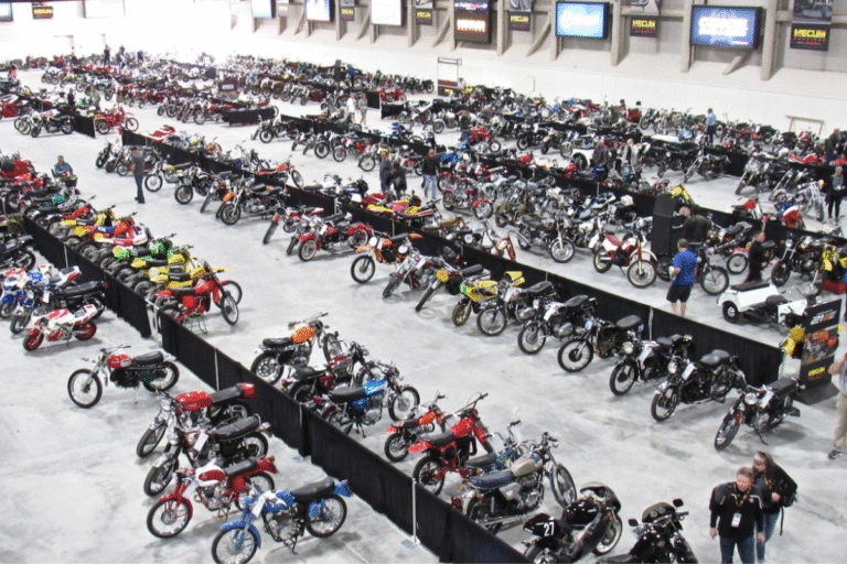 4 000 motos vendues par semaine cette salle d’enchères japonaise vend plus de motos en 1 jour que tout un pays en 1 mois