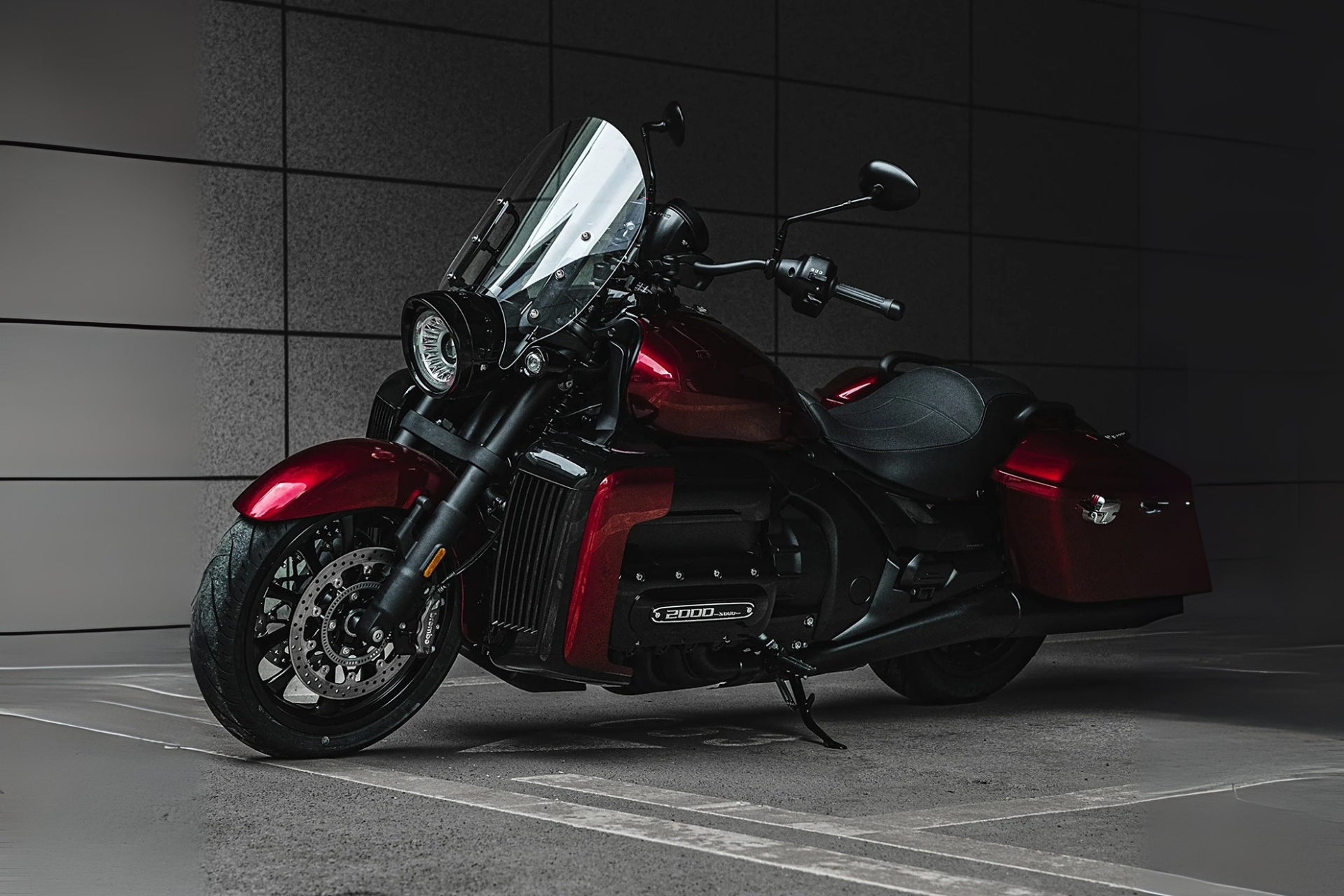 ce monstre de 2 000 cm³ made in china veut prendre la place des harley davidson… pour un prix bien plus agressif
