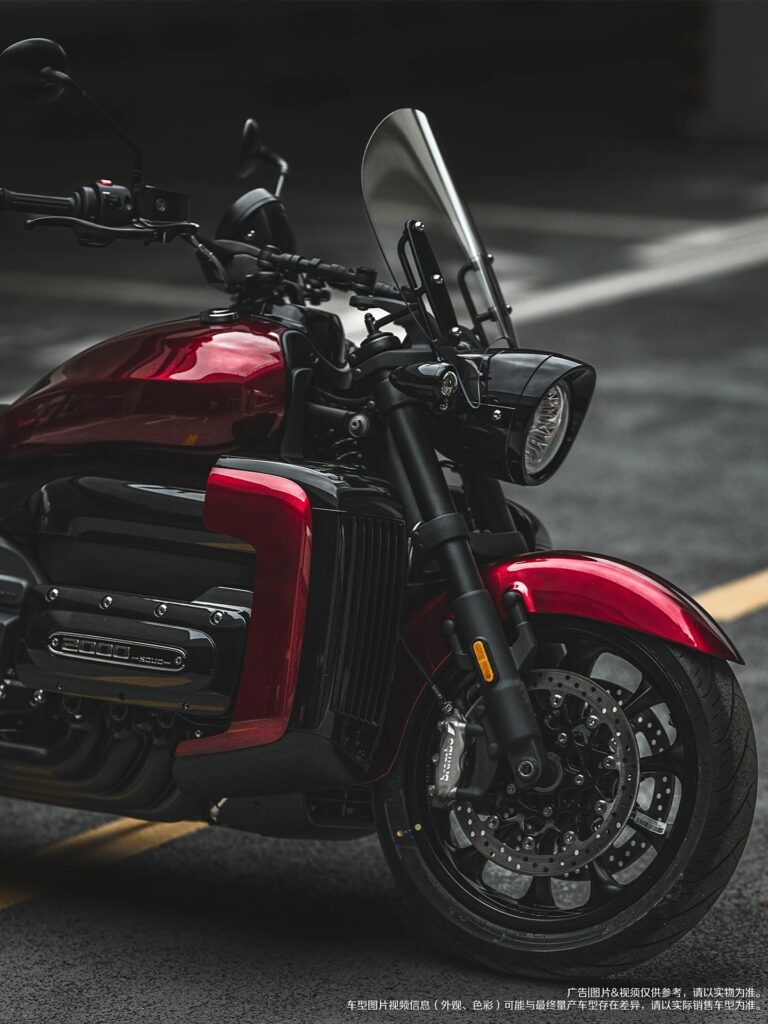 ce monstre de 2 000 cm³ made in china veut prendre la place des harley davidson… pour un prix bien plus agressif 17