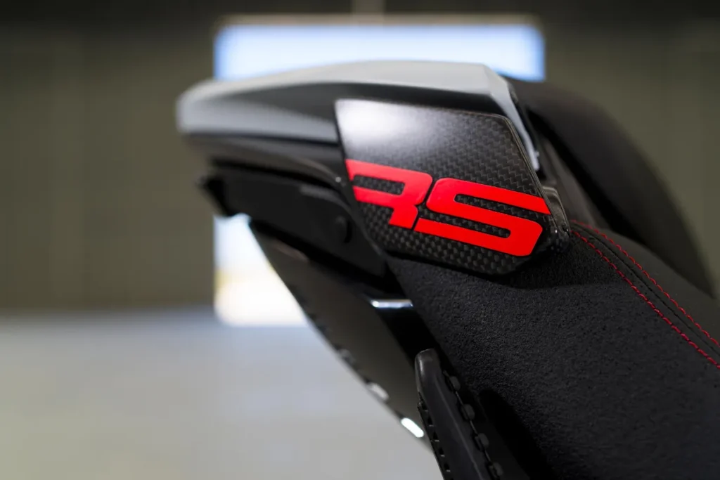 ducati diavel v4 rs 2026 le muscle cruiser qui passe de 0 à 100 kmh en 2,5 secondes 33