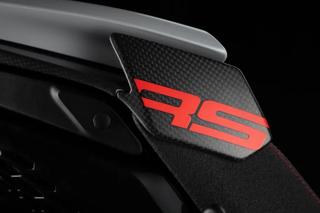 ducati diavel v4 rs 2026 le muscle cruiser qui passe de 0 à 100 kmh en 2,5 secondes 40
