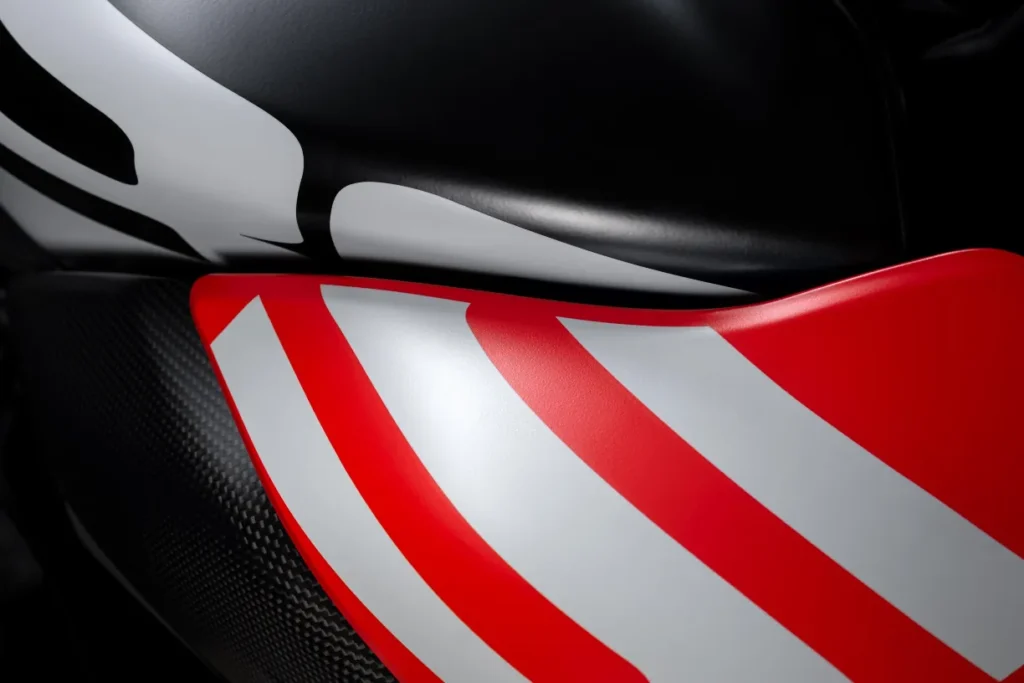 ducati diavel v4 rs 2026 le muscle cruiser qui passe de 0 à 100 kmh en 2,5 secondes 44