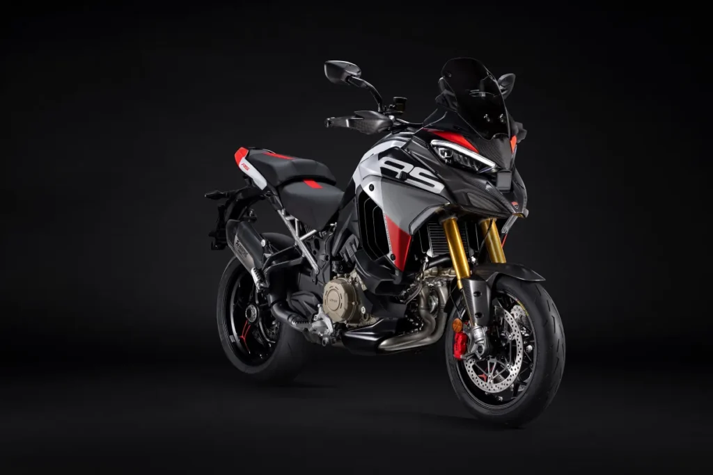 ducati multistrada v4 rs 2026 la sportive d’aventure qui s’inspire de motogp 32