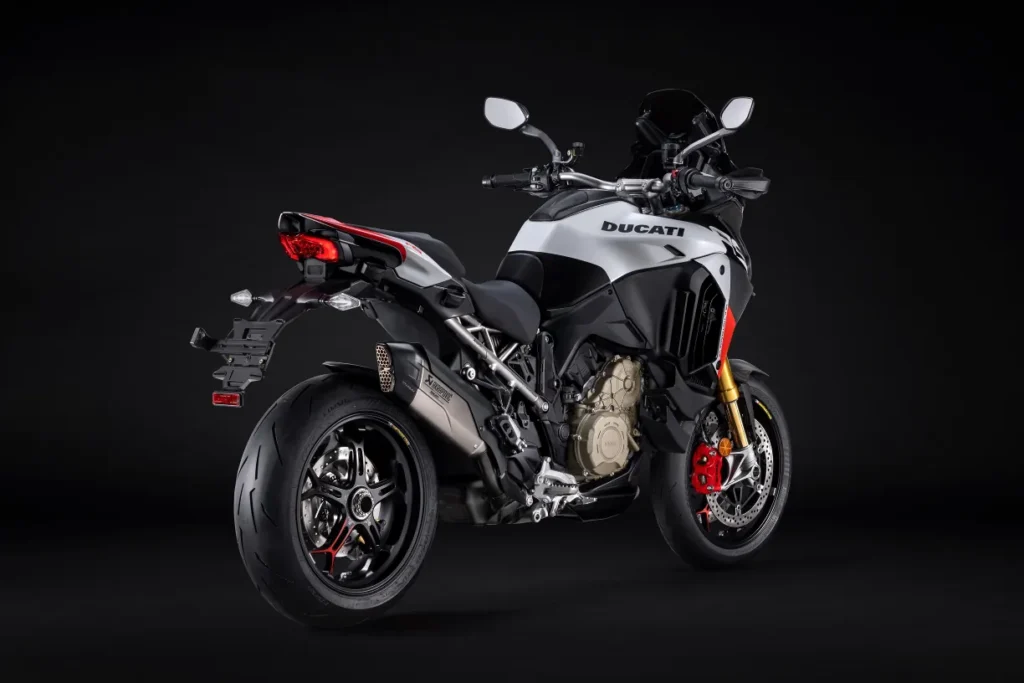 ducati multistrada v4 rs 2026 la sportive d’aventure qui s’inspire de motogp 33