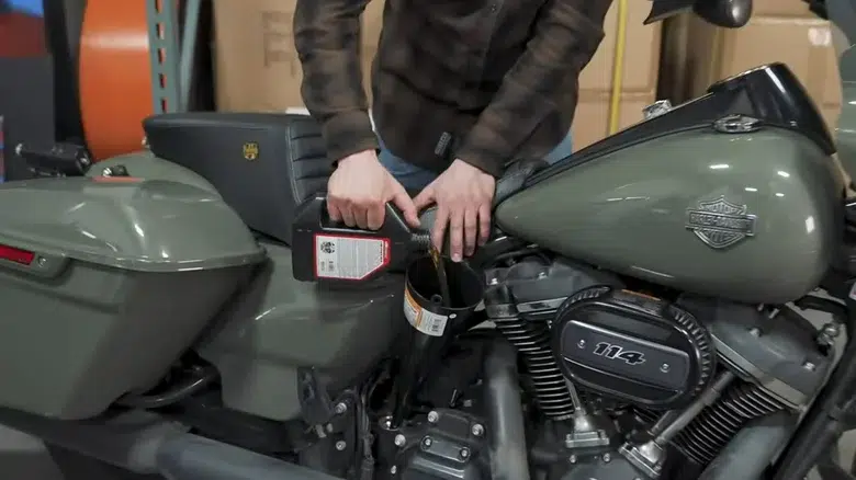harley davidson à quelle fréquence faut il faire votre vidange 3 trous 3