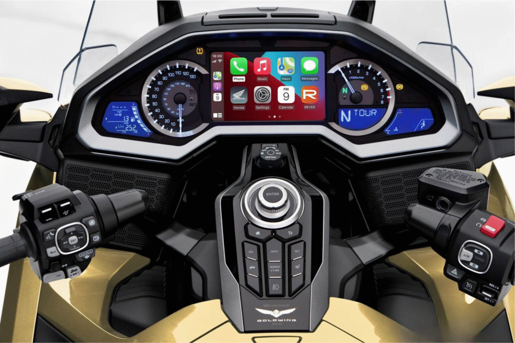la moto la plus confortable du monde, un monstre de route si abouti que certains la surnomme la rolls des deux roues 11