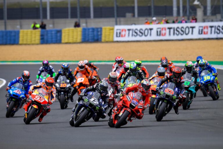 le grand prix de france moto 2025 a battu pas moins de 4 records qui en feront une édition à part dans le coeur de tous les motards
