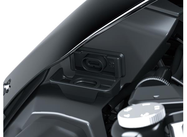 les nouvelles kawasaki z1100 et z1100 se 2026 débarquent avec un quatre cylindres retravaillé et un équipement haut de gamme 30