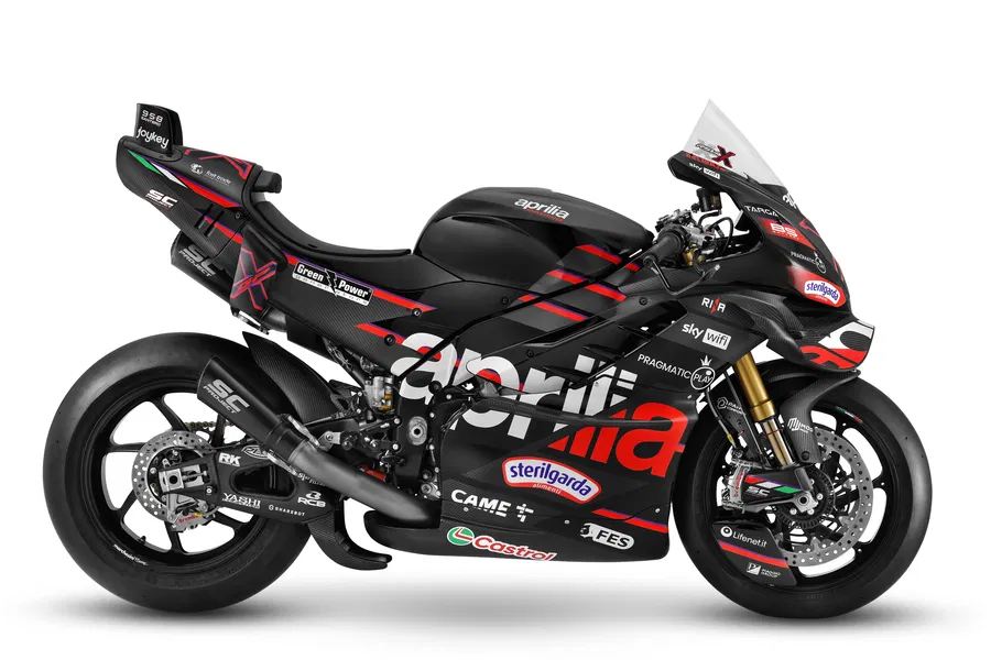seulement 30 exemplaires dans le monde aprilia dévoile une moto motogp grand public mais seuls 30 privilégiés pourront l’acheter 2