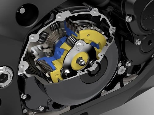 suzuki revoit entièrement sa gsx s1000 pour 2026 nouveau design, châssis affûté et moteur euro5+ sous les 12 000 € 12