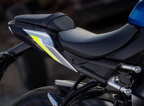suzuki revoit entièrement sa gsx s1000 pour 2026 nouveau design, châssis affûté et moteur euro5+ sous les 12 000 € 24