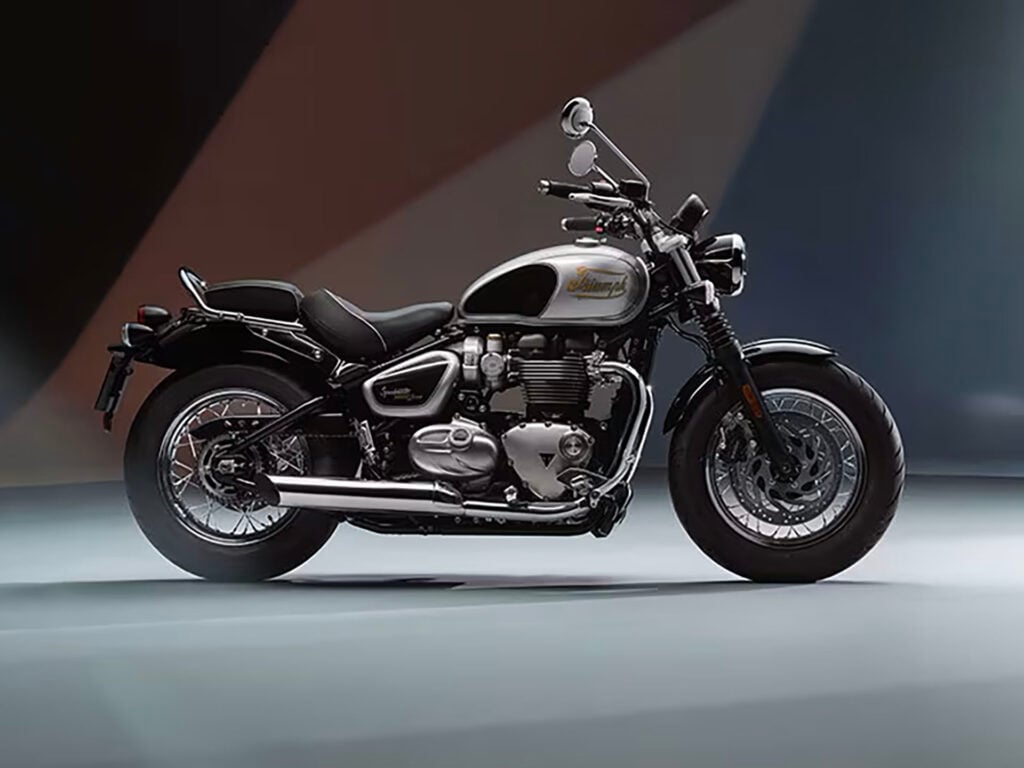 vous voulez roulez « old school » alors si vous avez 15 000 € sous la main la triumph speedmaster est faite pour vous avec son look rétro 3
