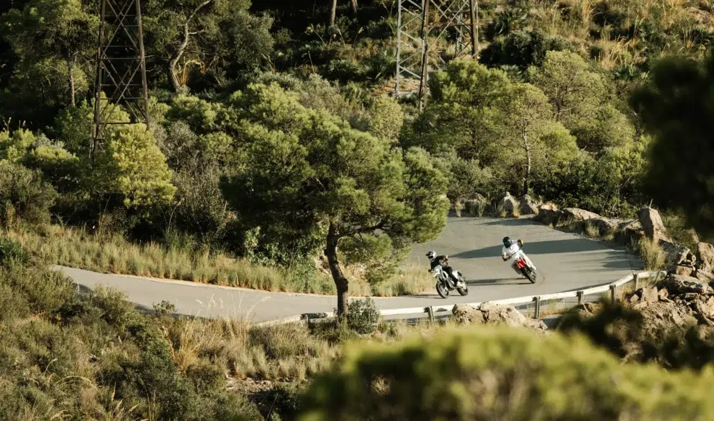 avec cette nouvelle arme électrique, stark veut enterrer ktm et husqvarna en supermotard 4