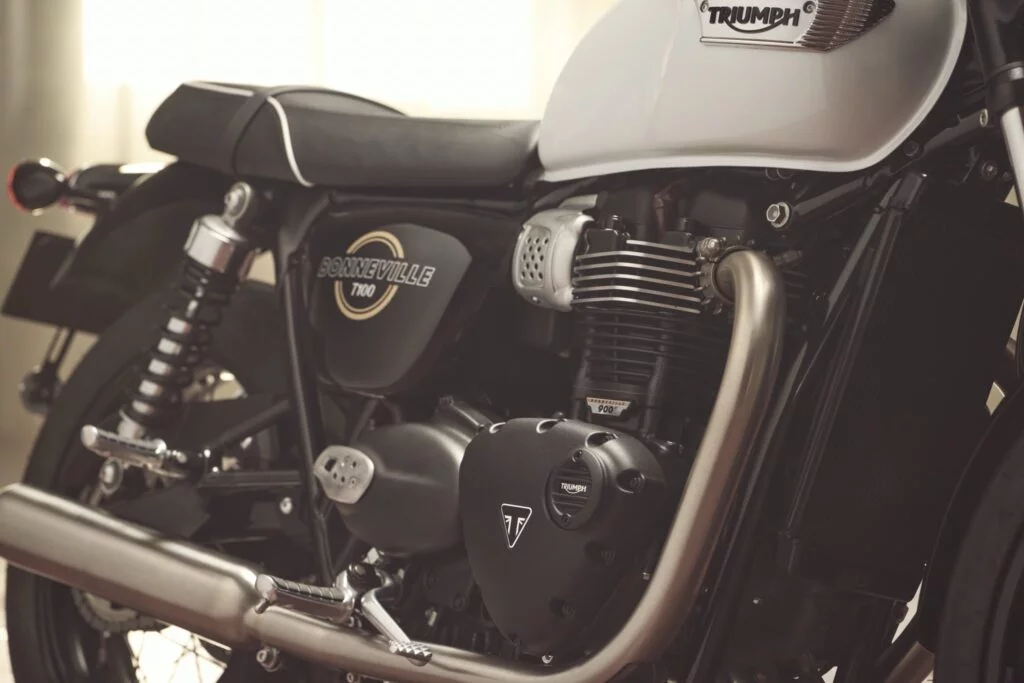 bonneville t100 2