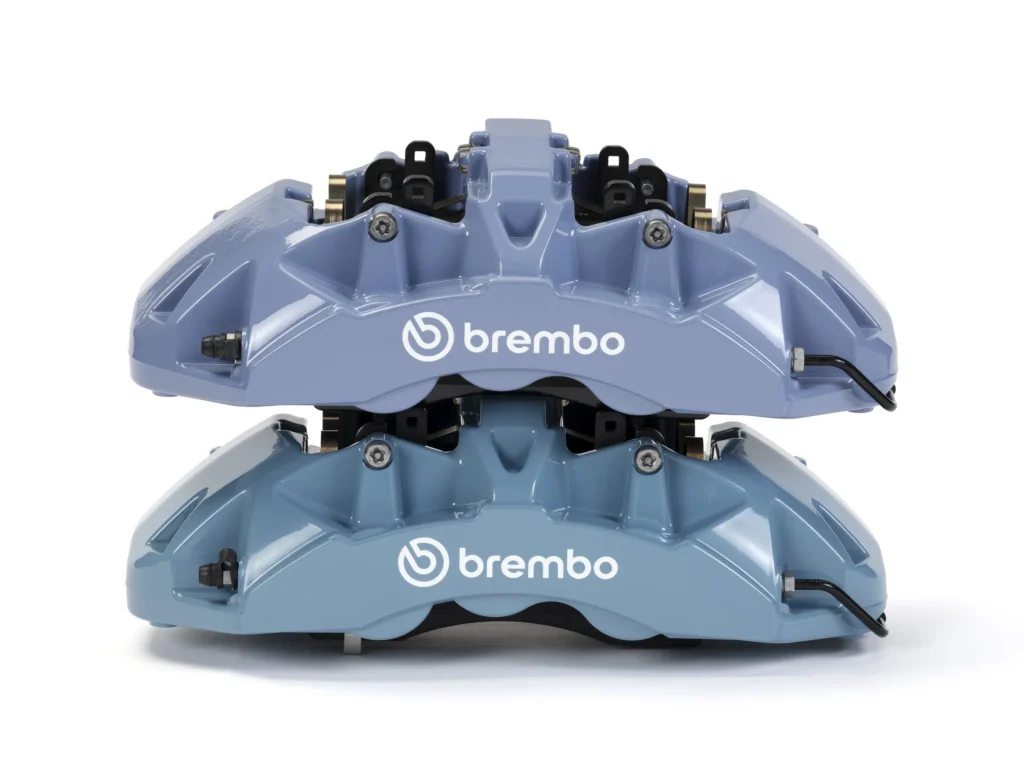 brembo bouleverse l’industrie moto avec un étrier en matériaux recyclés plus léger et plus résistant 3