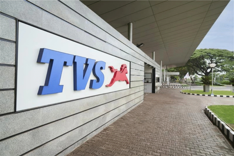 ce que tvs prépare pour norton va bouleverser le marché un moteur v4 de 1200 cm³ aperçu dans l’ombre d’une usine secrète