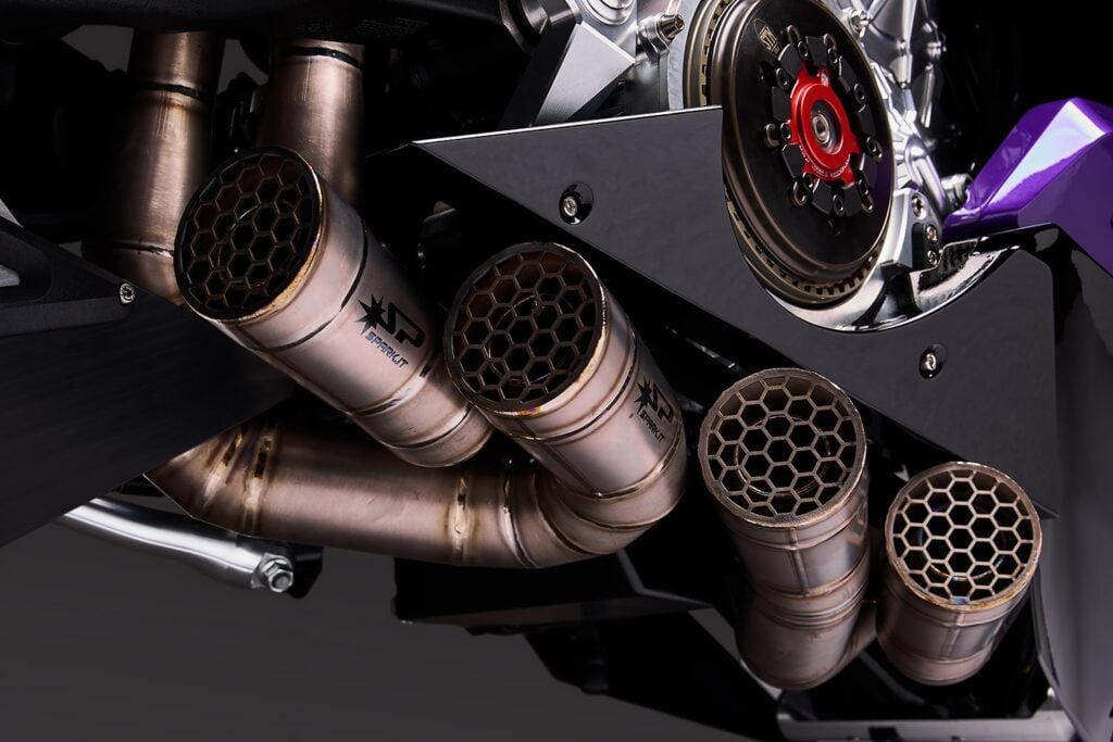 cette ducati futuriste est si extrême qu’elle en devient presque illégale voici “anima” 7