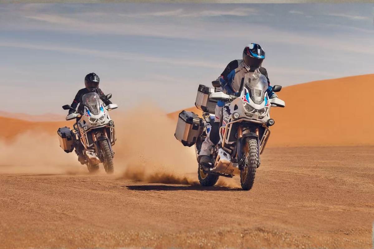 cette moto honda domine discrètement le segment adventure haut de gamme grâce à une fiabilité imbattable