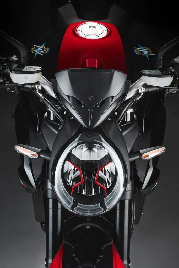design de la mv agusta brutale 800 2