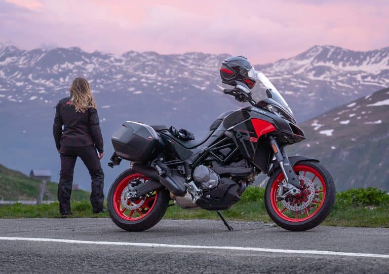 ducati refuse de descendre en cylindrée une décision qui pourrait lui coûter cher 1
