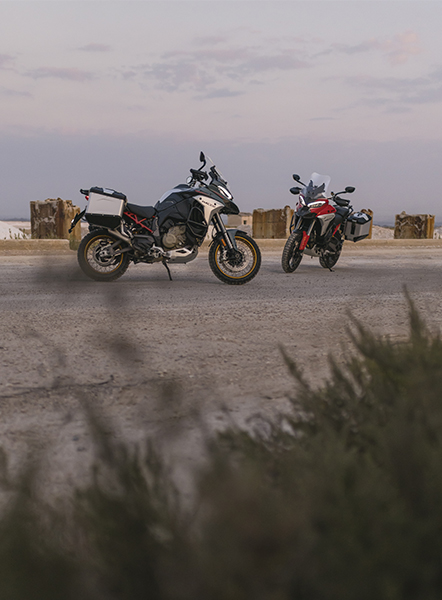 ducati sort les crocs la nouvelle multistrada v4 rally 2026 affole déjà les globe trotteurs 1