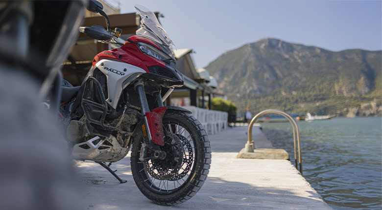 ducati sort les crocs la nouvelle multistrada v4 rally 2026 affole déjà les globe trotteurs 2