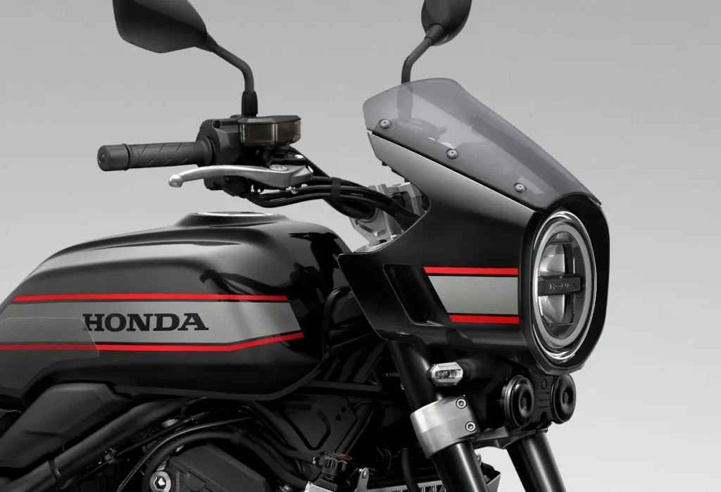 honda relance la légende des cb avec la nouvelle cb1000f 2026 et un design inspiré des icônes des années 80 38