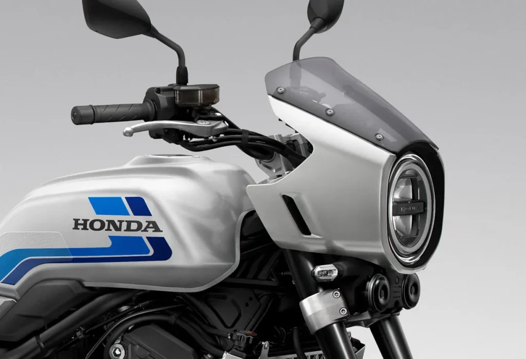 honda relance la légende des cb avec la nouvelle cb1000f 2026 et un design inspiré des icônes des années 80 42