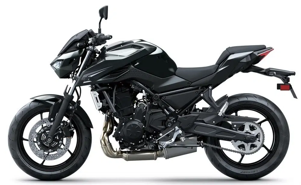 kawasaki dévoile la nouvelle z650 s 2026 et muscle son célèbre roadster mid size pour un pilotage plus sportif 12
