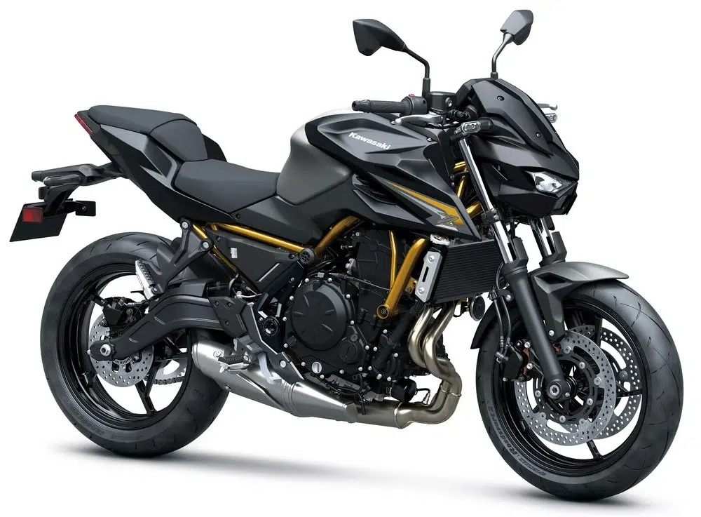 kawasaki dévoile la nouvelle z650 s 2026 et muscle son célèbre roadster mid size pour un pilotage plus sportif 2