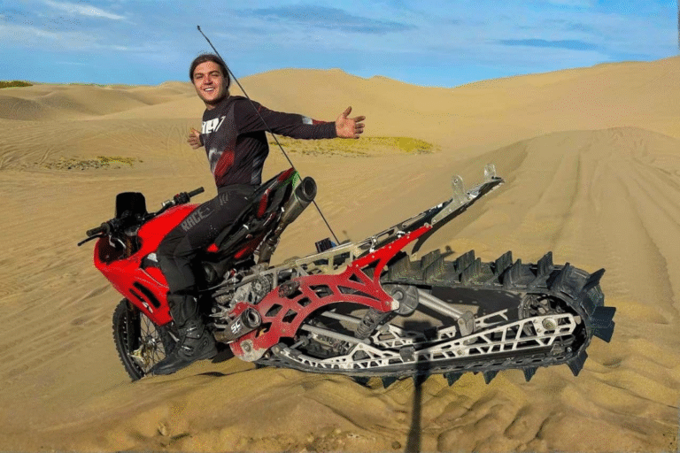 la ducati panigale n’a jamais été pensée pour ça et pourtant elle pulvérise les dunes grâce à une idée folle