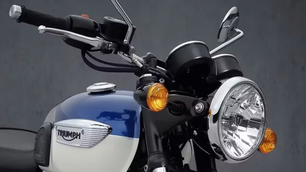 la légendaire bonneville bientôt en version 350 cm³ triumph préparerait un retour aux sources plus accessible 3