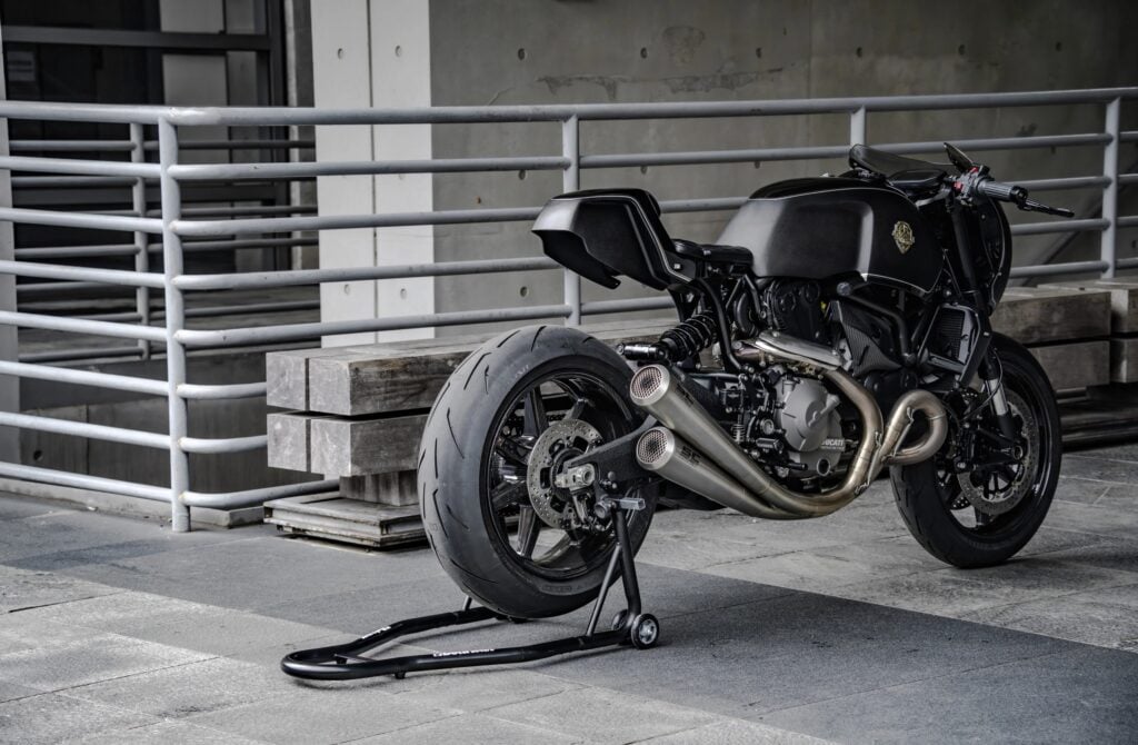 look meurtrier, pot sc project, roues carbone la ducati la plus sombre jamais créée s’appelle bologna dogfight 3