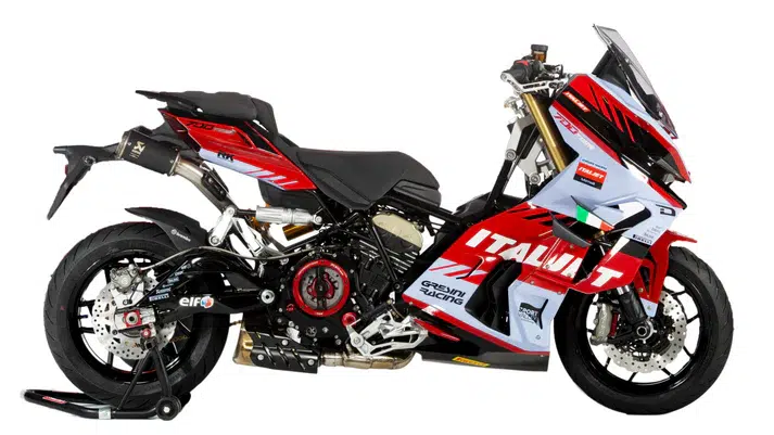 personne n’avait osé ce design italjet relance son dragster dans une version 700 cm³ hallucinante 13