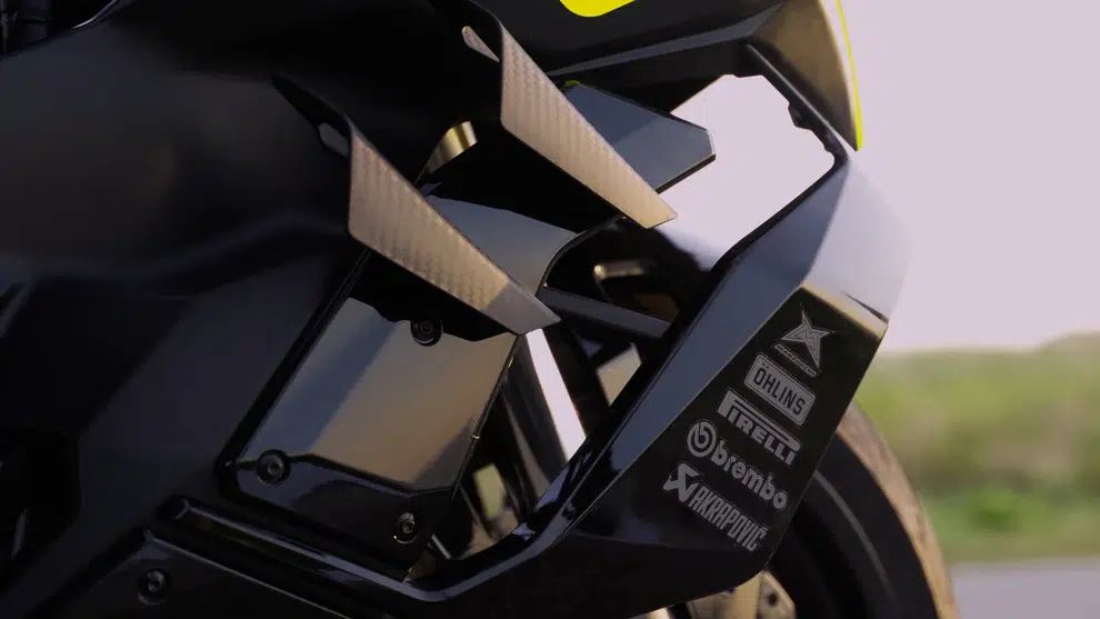 personne n’avait osé ce design italjet relance son dragster dans une version 700 cm³ hallucinante 27