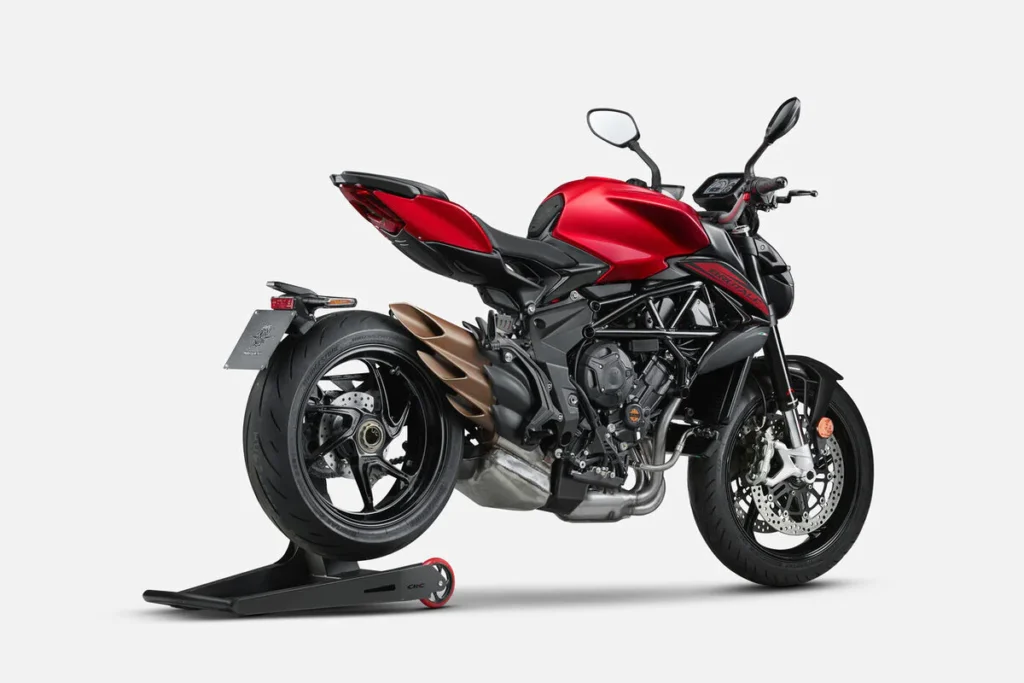 personne ne devait la voir aussi tôt la nouvelle brutale 2025 de mv agusta a fuité, et c’est un choc 2