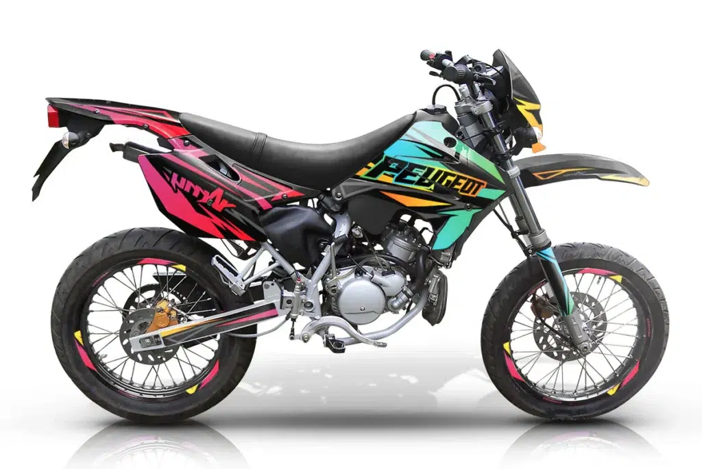 peugeot relance sa moto 50 cm³ iconique avec boîte 6 vitesses une vraie petite machine de course 3